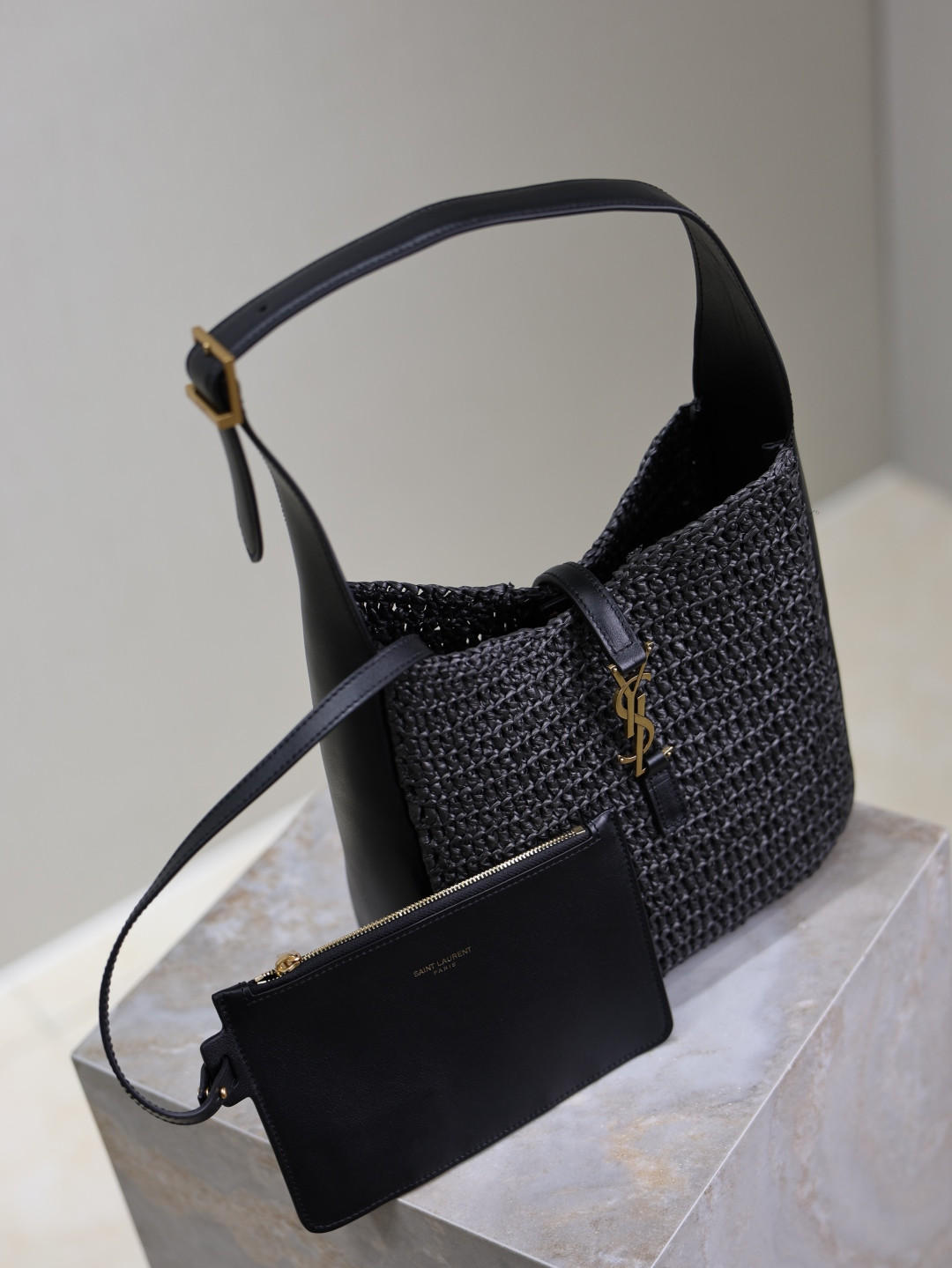 Y*L le 5 À 7 soft small (raffia/leather) 22x22x7-9cm