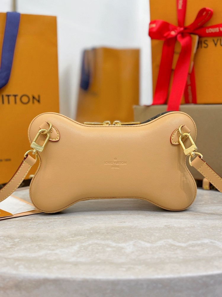 LV Bone Wearable Wallet M12615 24x14x6cm
