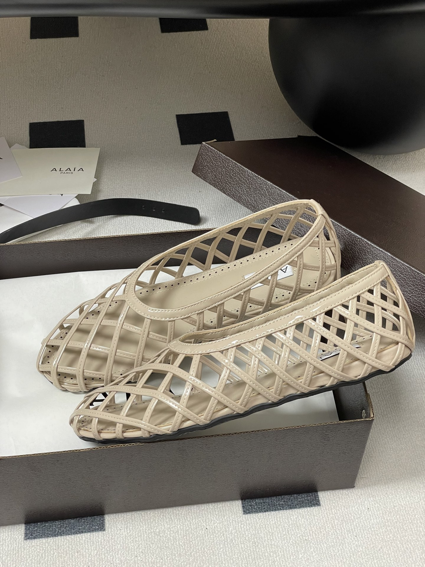 UA Alaïa CAGE BALLET FLATS(Customized Size 7-10 days production time)