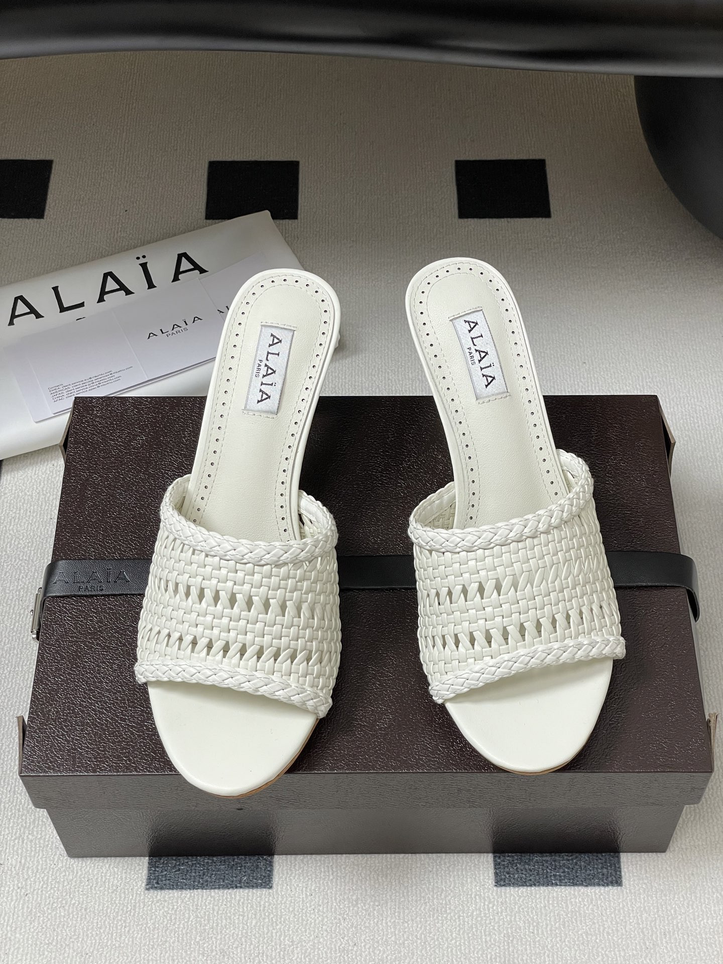 UA Alaia Heeled slippers 7cm Heel(Customized Size 7-10 days production time)