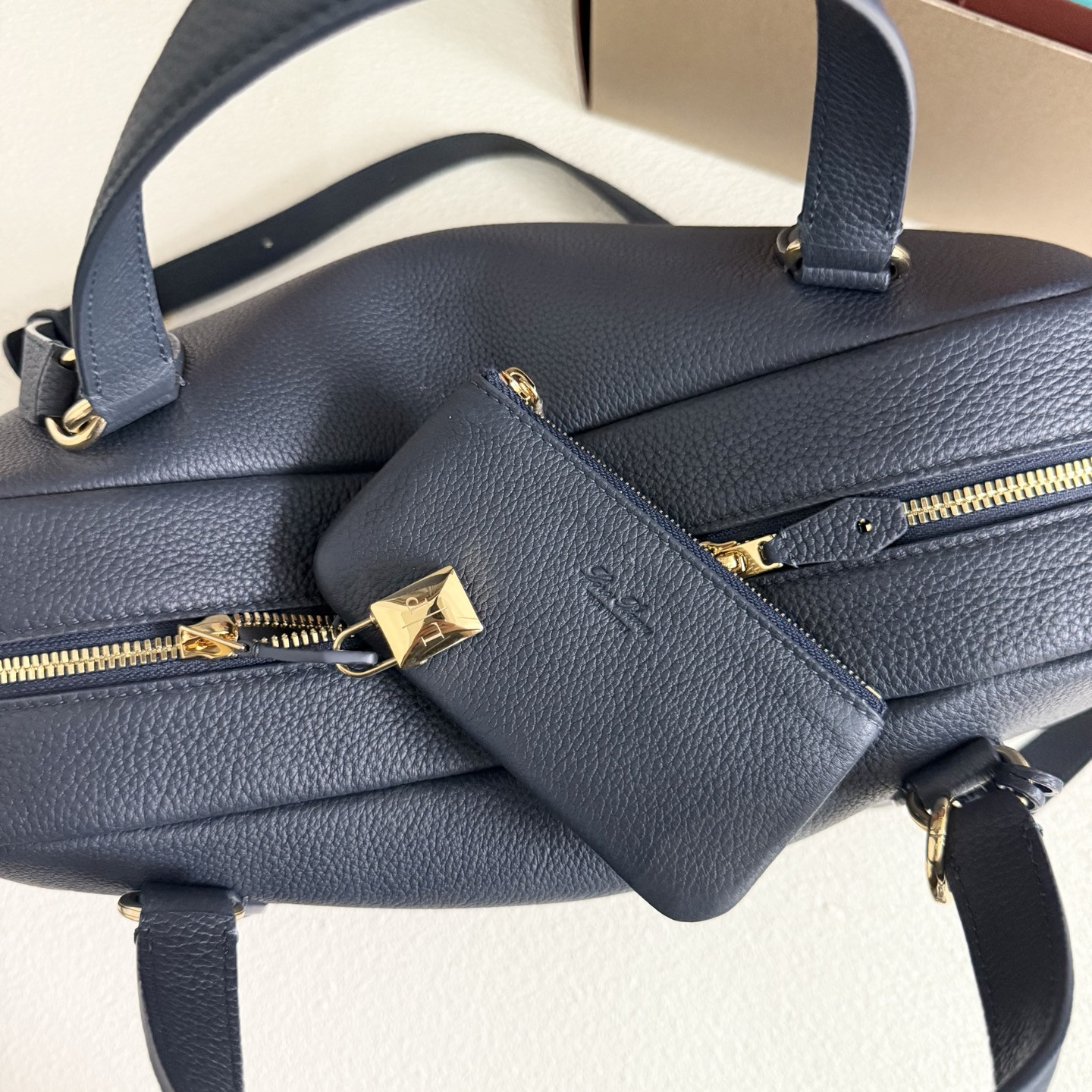 L**o p*ana needle deep royal blue 38x22x16cm