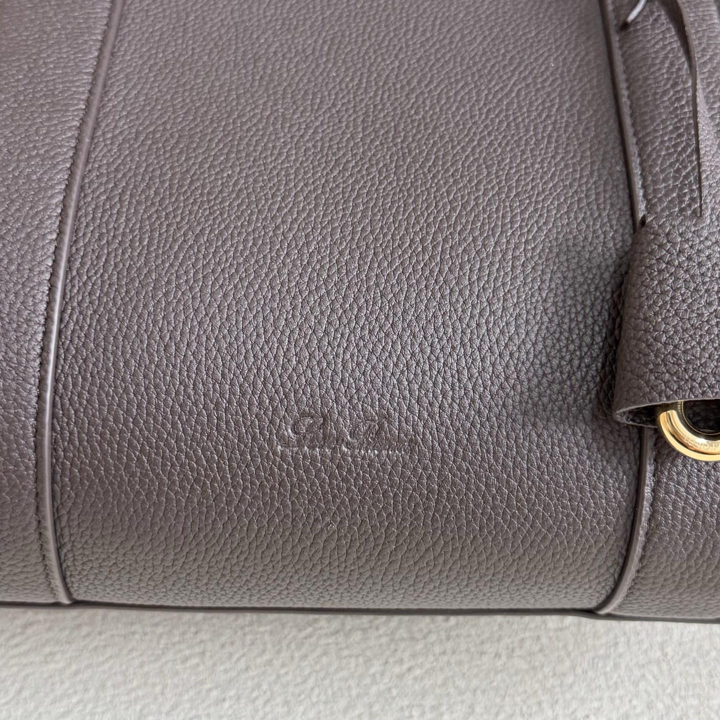 L**o p*ana loom l32 calfskin 33x23x18cm