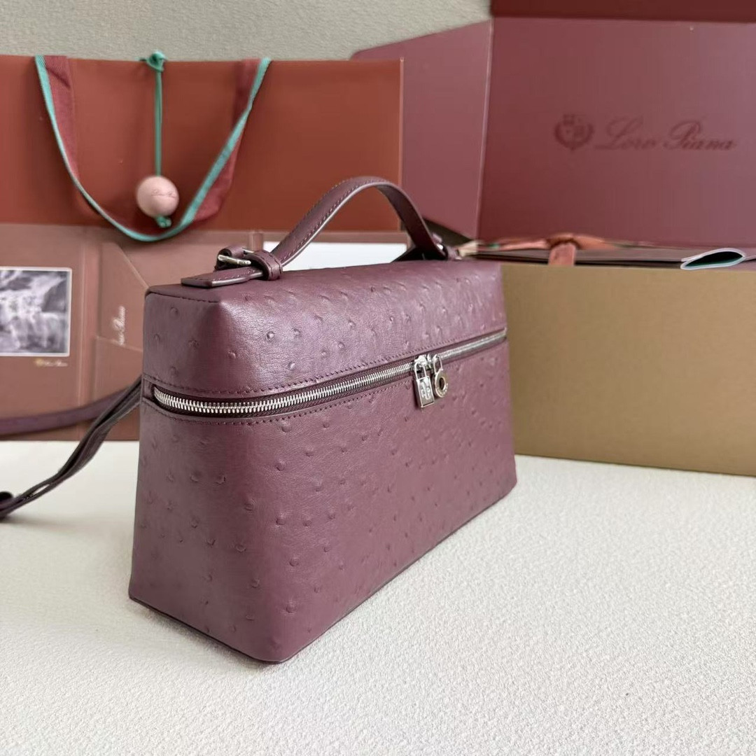 L**o p*ana extra pocket l27 ostrich-grained leather 16x27x10cm