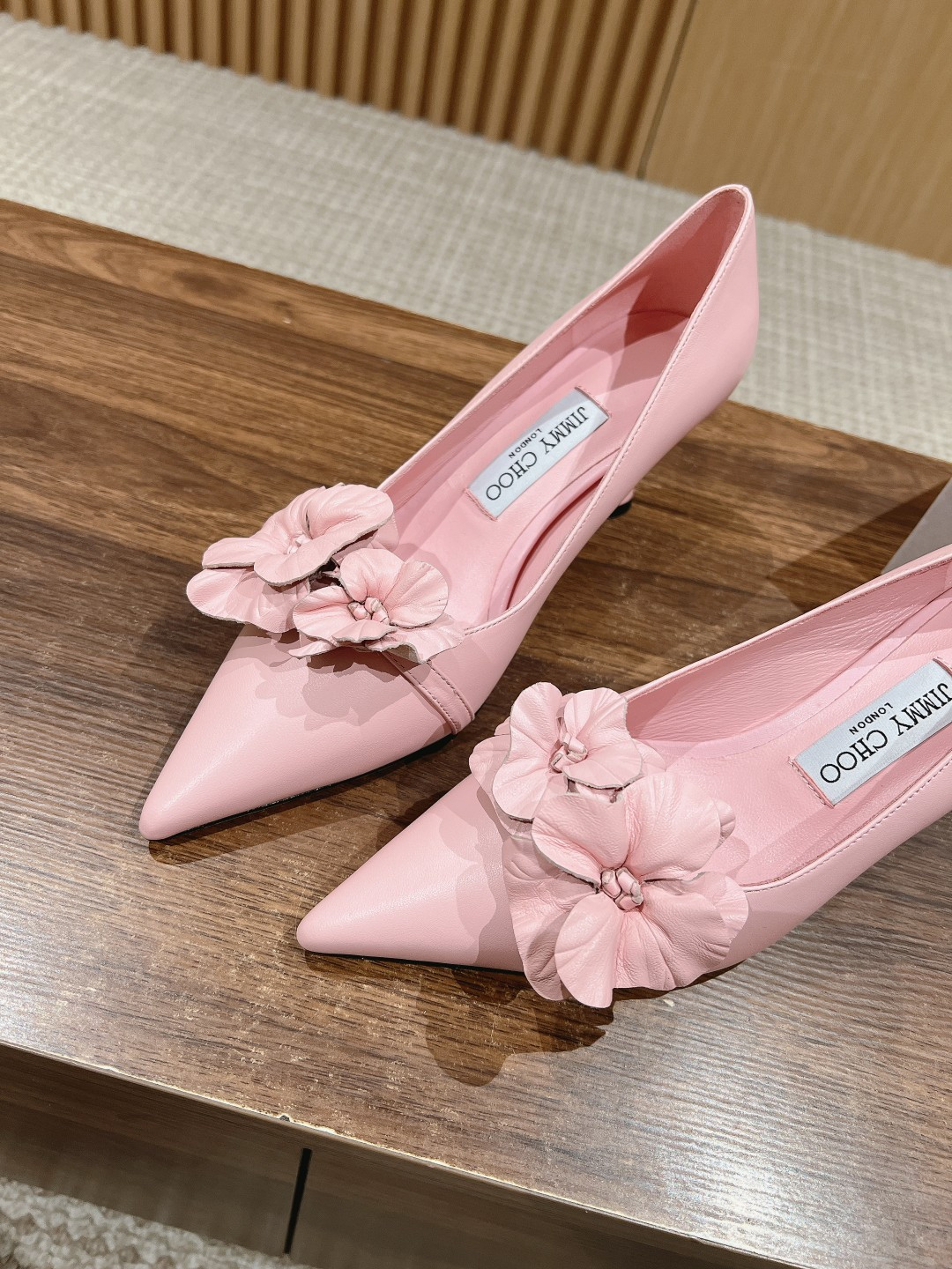 ua Ji*y Ch* rosalia flowers pumps 6.5cm