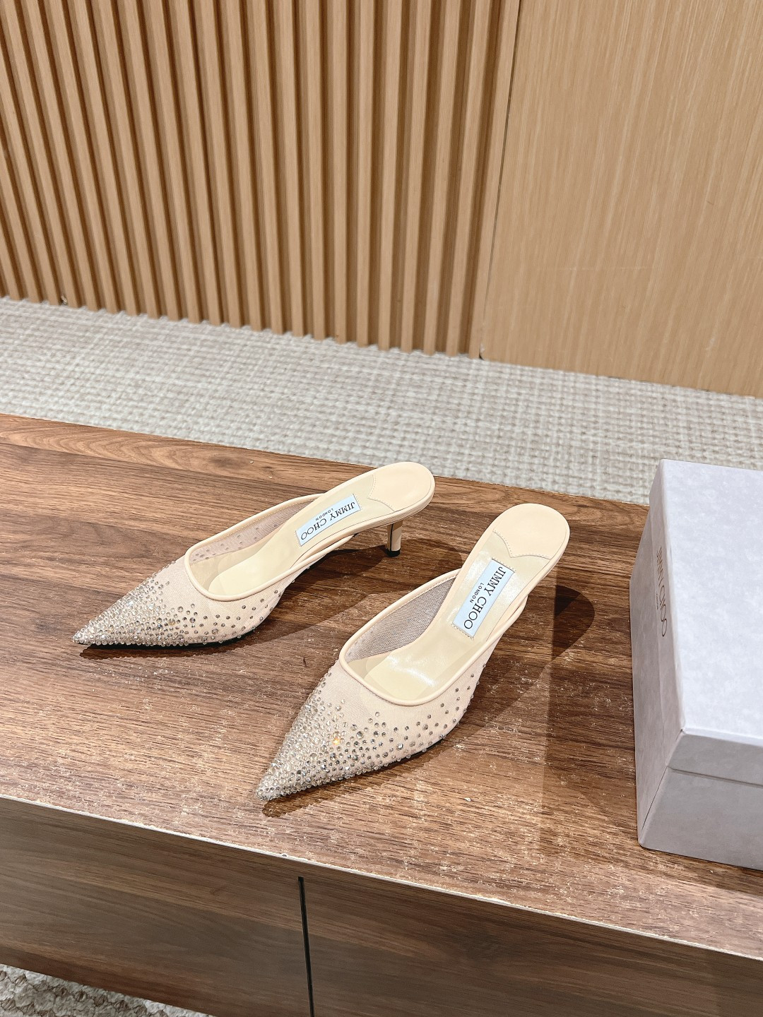 ua Ji*y Ch* vivi mules 6.5cm