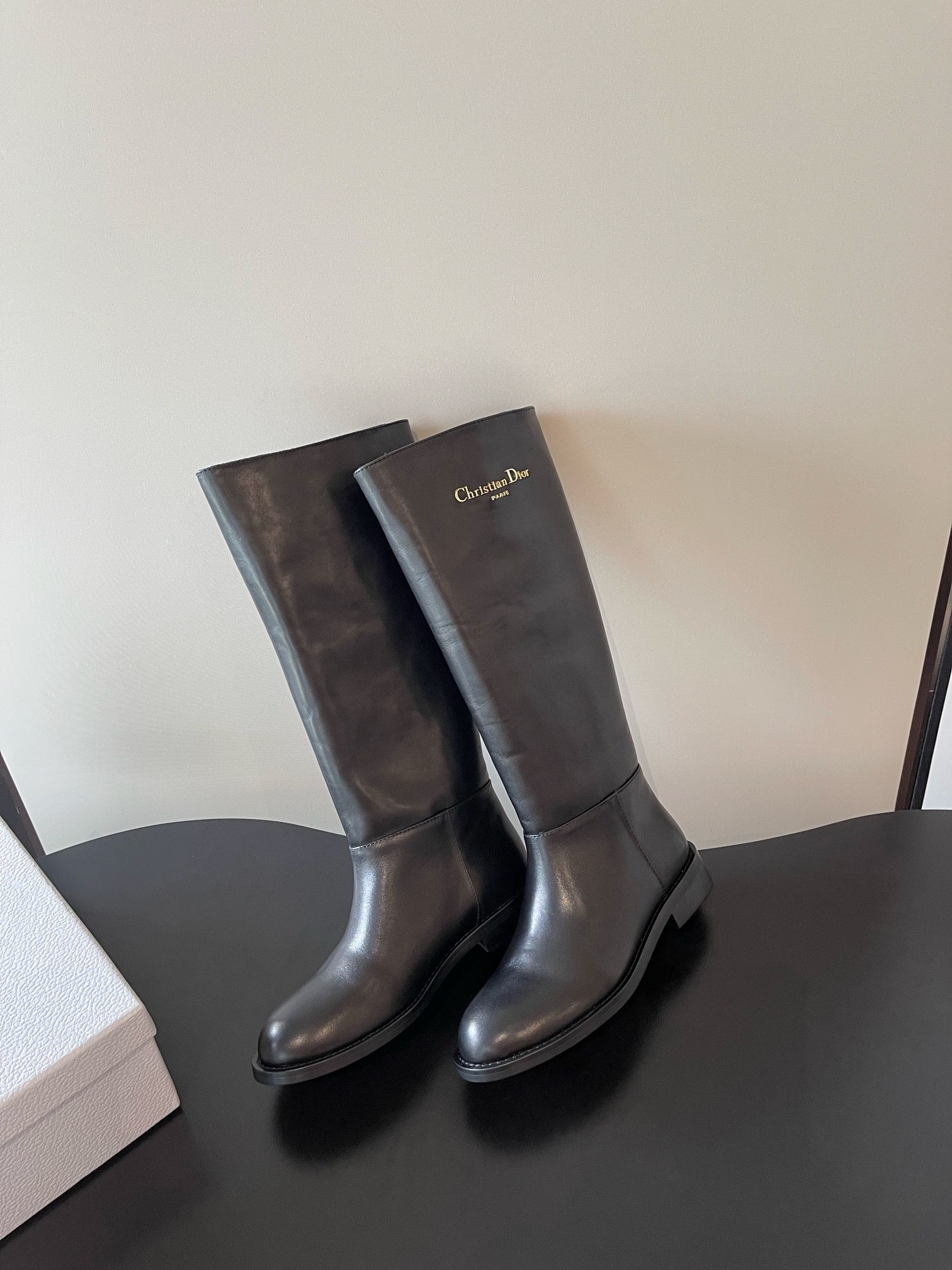 ua D*or d-town boot
