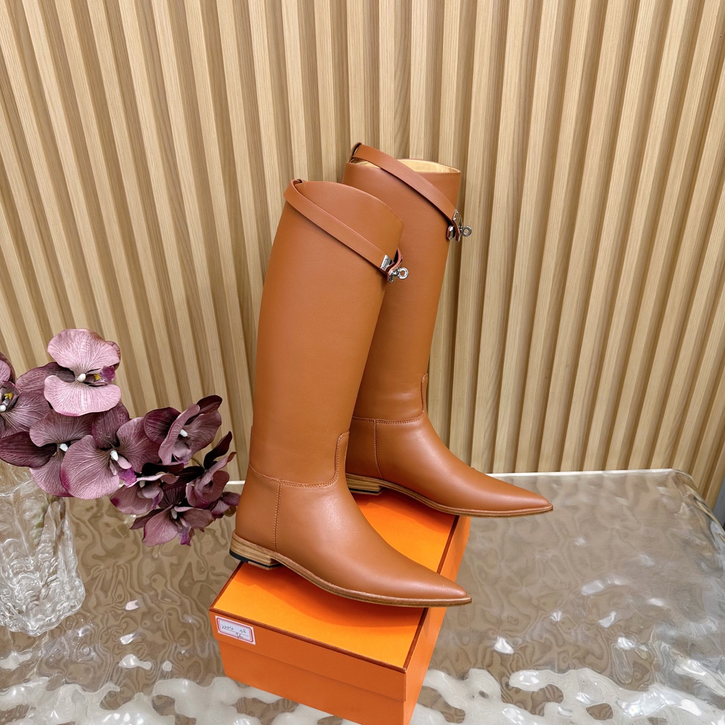 ua H**me5 jumping boots