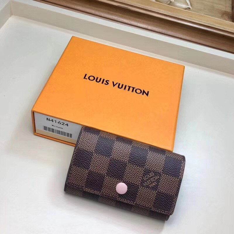 LV 6 KEY HOLDER N41624