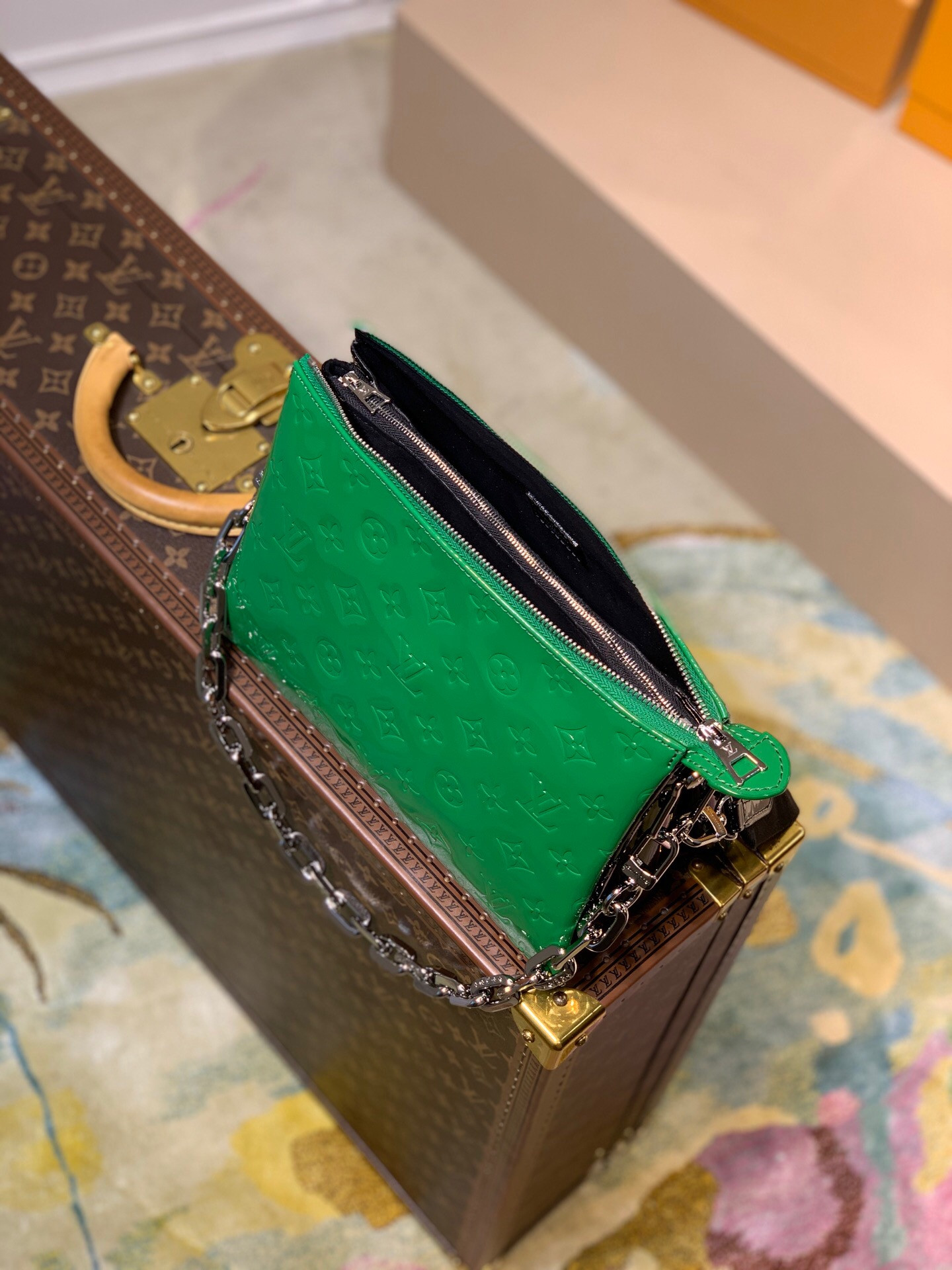 LV COUSSIN PM PATENT LEATHER M57793